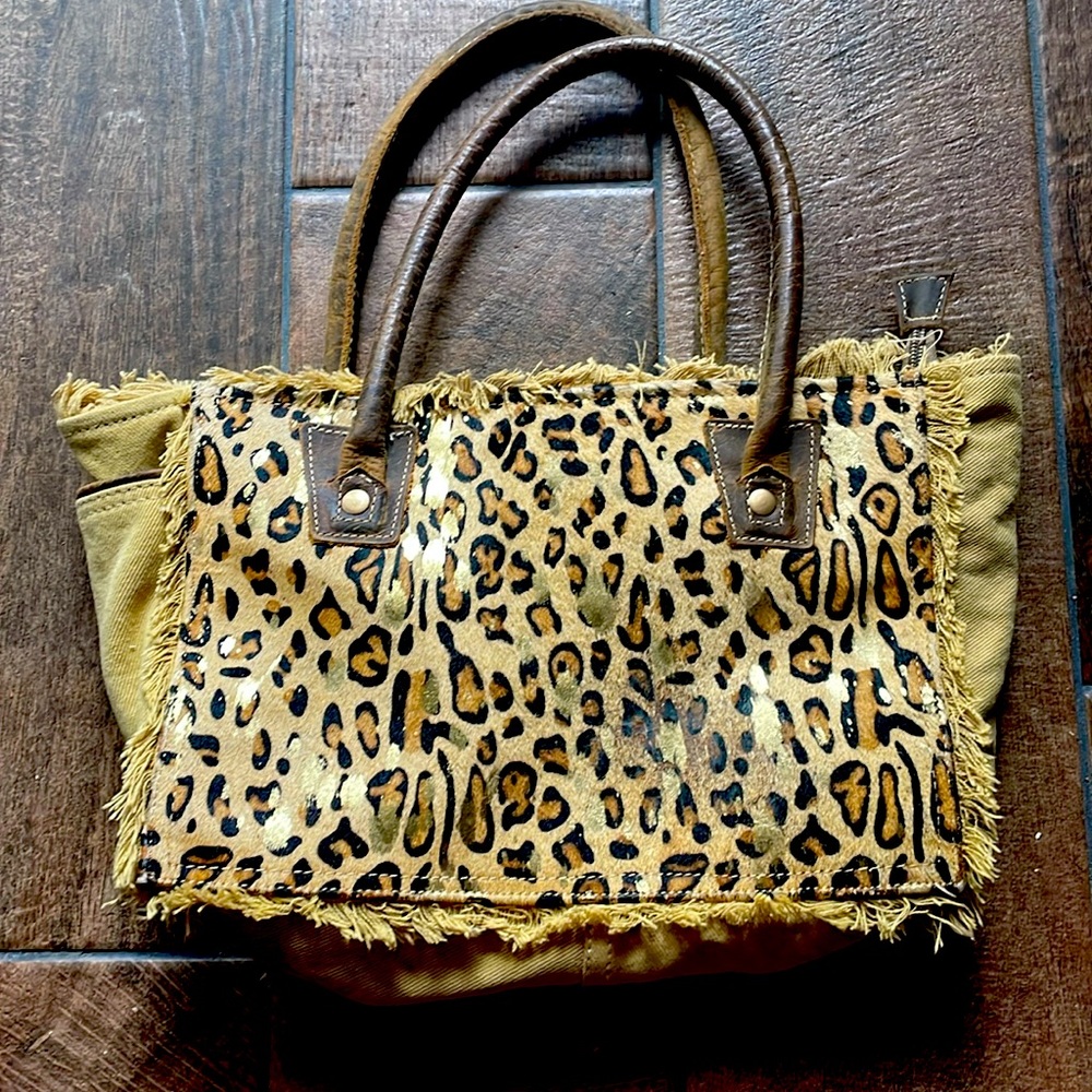 Myra Bag Leopard